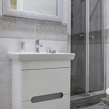 Apartment в аркадии с видом на море ,2спальни,балкон Odesa